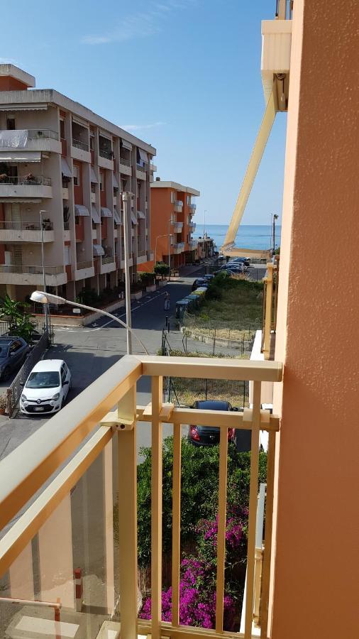 Casalmare Via Asse Apartment Ventimiglia Luaran gambar
